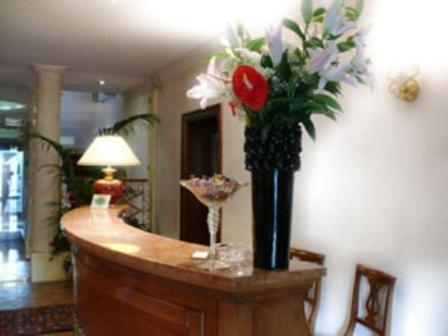 La Loggia Hotel 3*